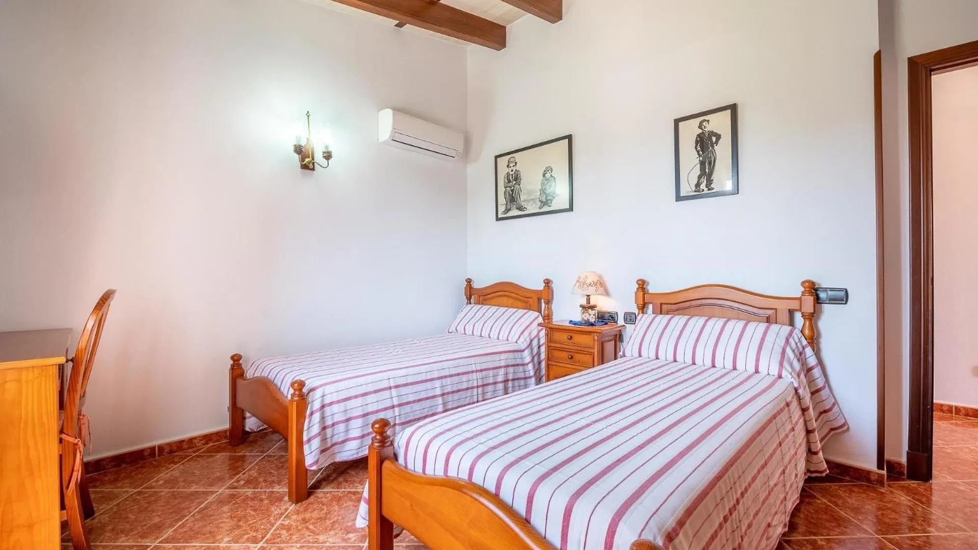 Ferienhaus Mit Privatpool Fuer 6 Personen Ca 295 Qm In Son Negre, Mallorca Suedostkueste Von Mallorca Felanitx